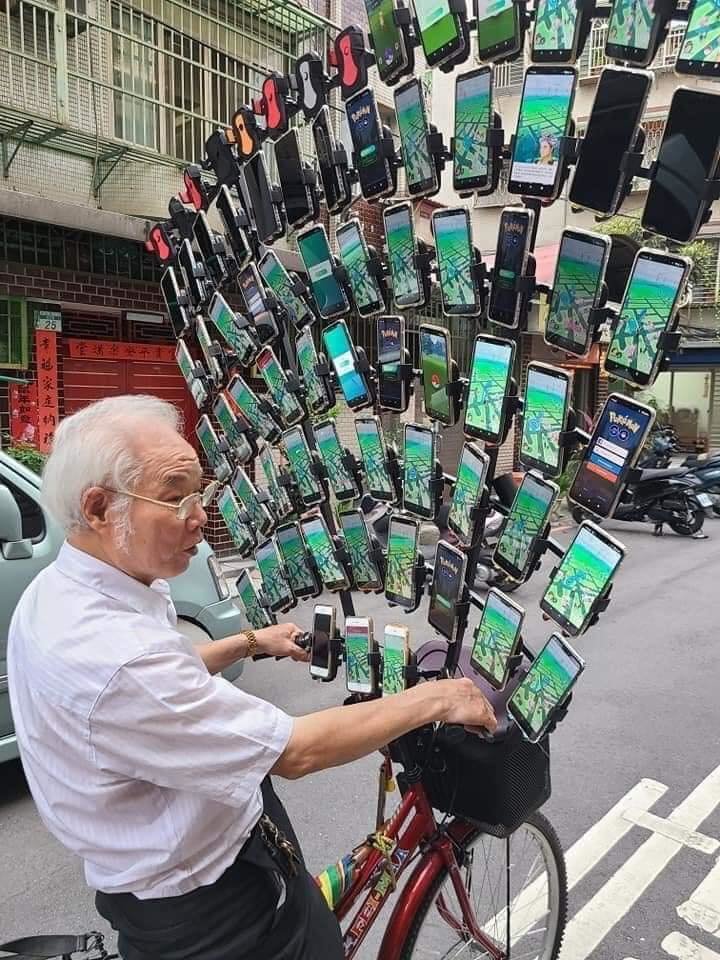 Teléfonos móviles PoGO Grandpa 64