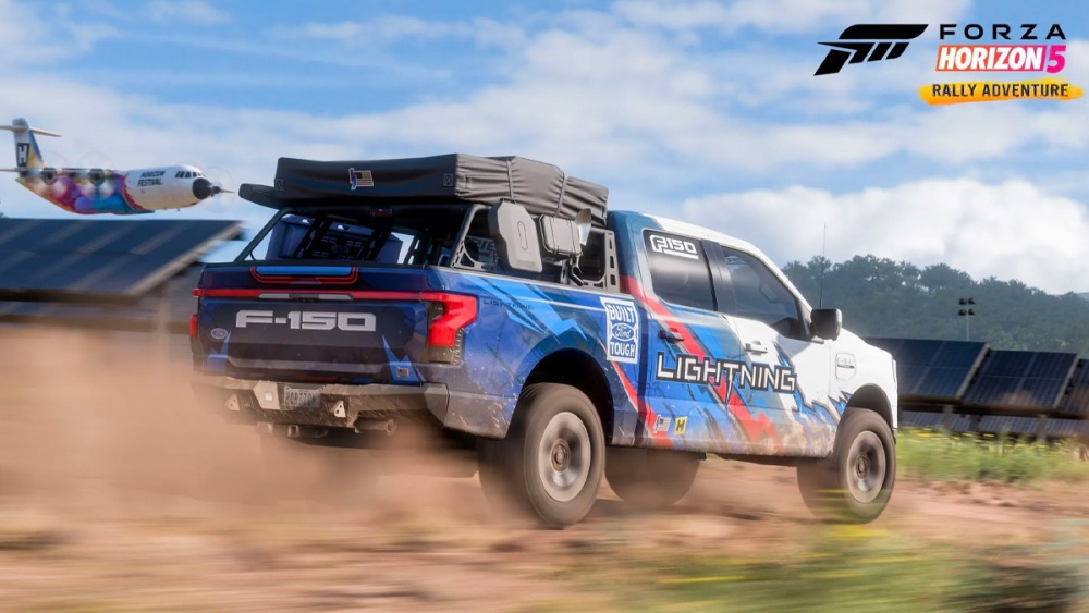 Ford F-150 Lightning Platinum en la expansión Forza Horizon 5 Rally Adventure