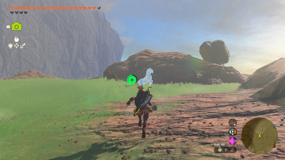 Zelda TOTK Link captura el Royal White Stallion.