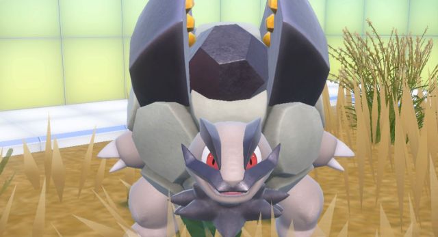 Alolan Golem en el disco Pokémon Indigo