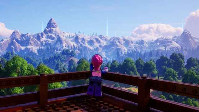 Vista de montañas cubiertas de nieve en LEGO Fortnite.