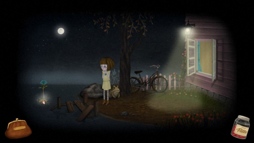 Fran Bow regardant une rose bleue